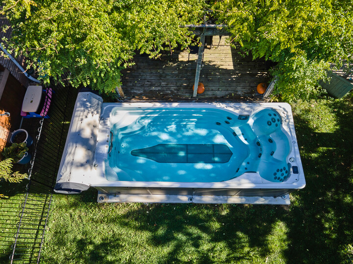 backyard makeover with swimlife swim spa 