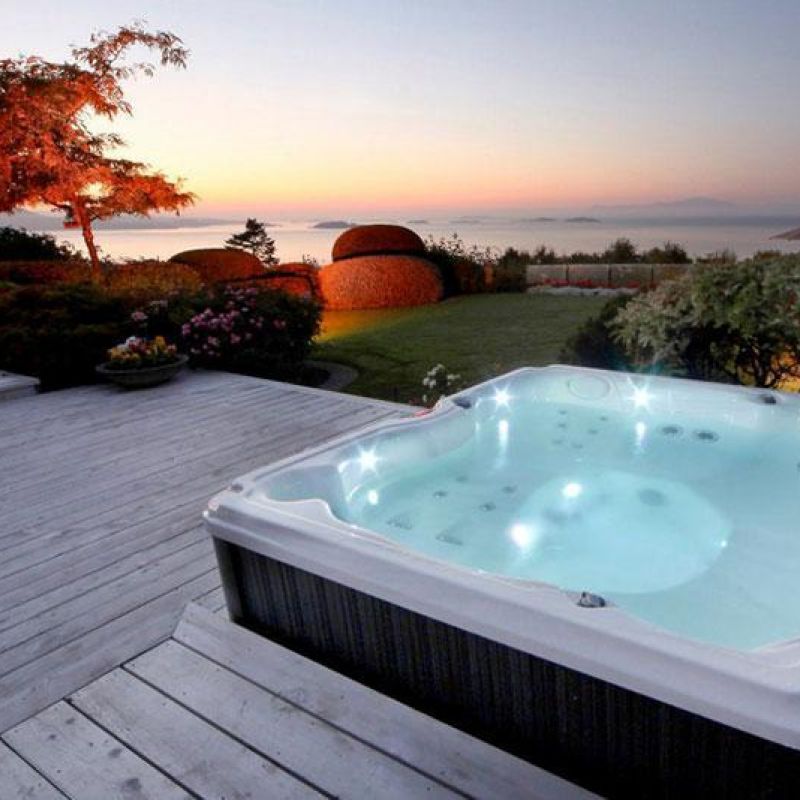 Jacuzzi® Hot Tubs in Langford, BC