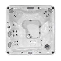 Ramona Hot Tub in Victoria, BC