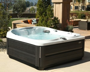 Outdoor Jacuzzi Hot Tub installation.