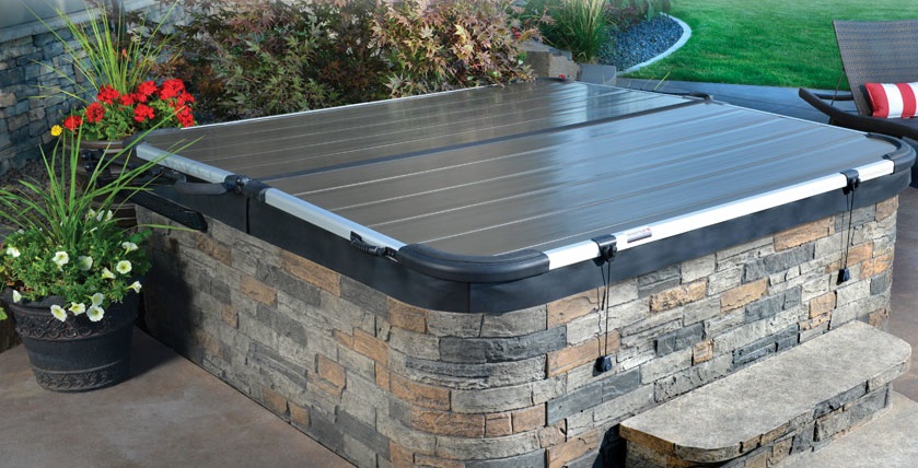 Smartop Spa Cover on a hot tub Smartop Spa Cover on a hot tub
